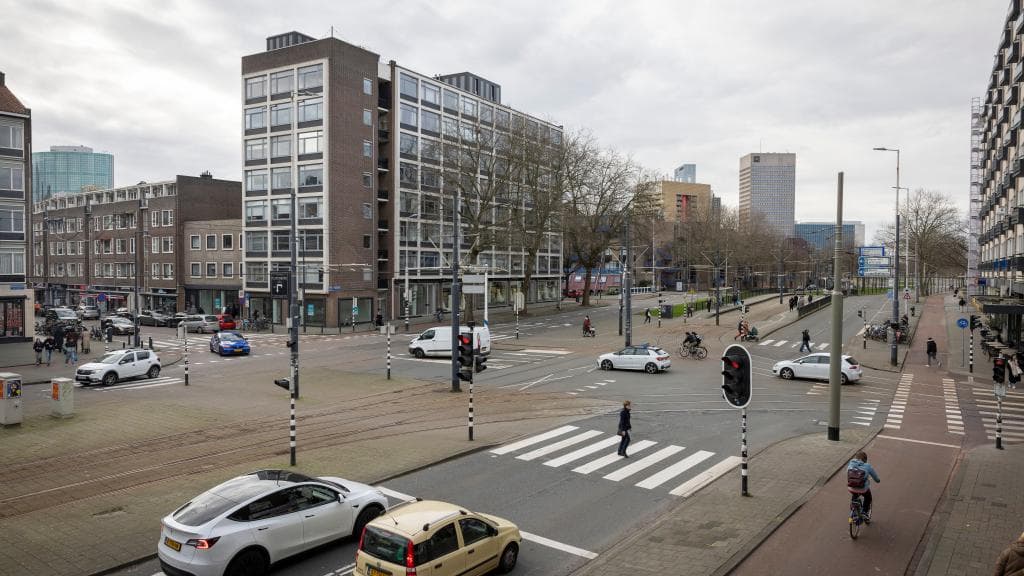 kruispunt Jonker Fransstraat, Goudsesingel en Meent